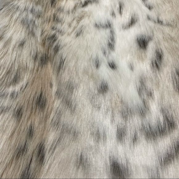 Faux Fur Snow Leopard Vest Satin Lined Pockets 2X - Picture 3 of 6